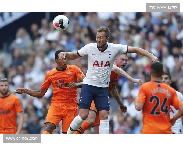 亚特兰大训练加练定位球，斯卡马卡头球重点